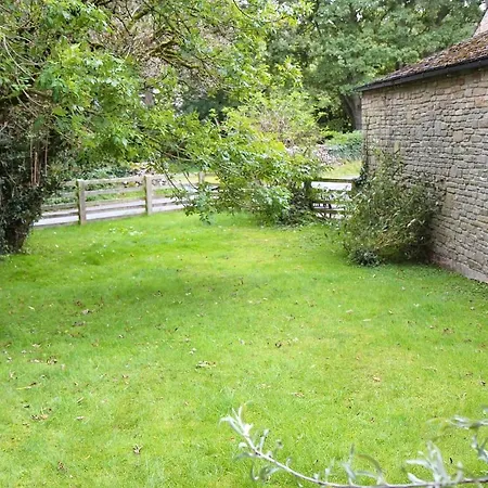 Wonderfully Scenic And Comfortable Dales Mill *