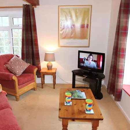 Wonderfully Scenic And Comfortable Dales Mill Vakantiehuis West Burton