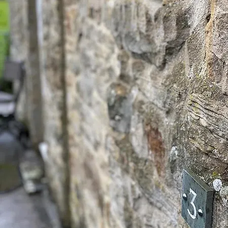 Wonderfully Scenic And Comfortable Dales Mill