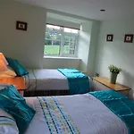 Wonderfully Scenic And Comfortable Dales Mill * West Burton