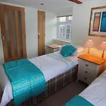 Wonderfully Scenic And Comfortable Dales Mill Feriehus West Burton