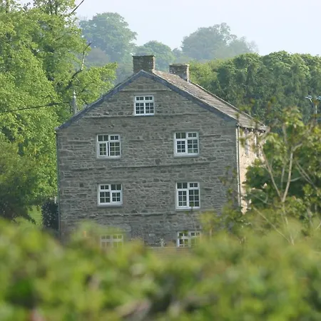 Wonderfully Scenic And Comfortable Dales Mill 別荘
